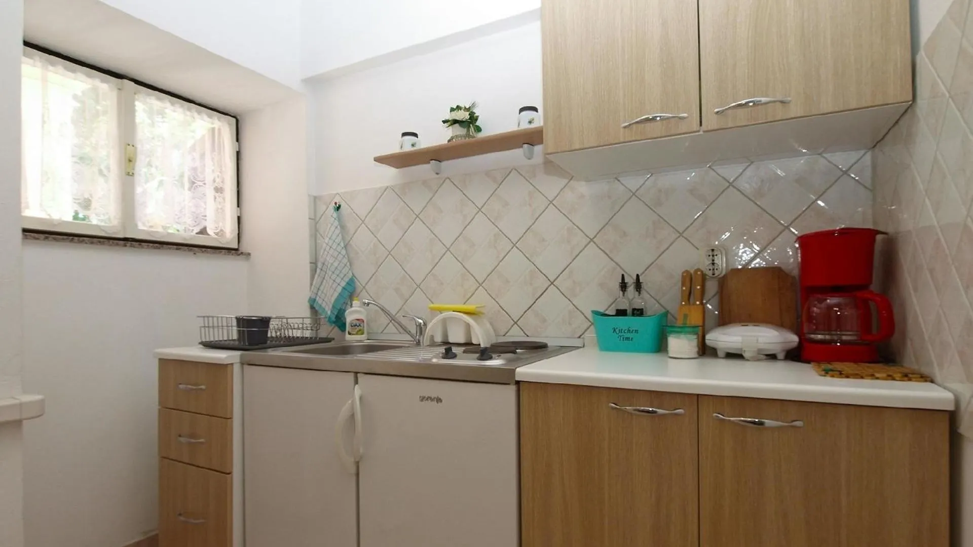Apartment Ferienwohnung Fuer 3 Personen Ca 33 Qm In Pomer, Istrien Istrische Riviera